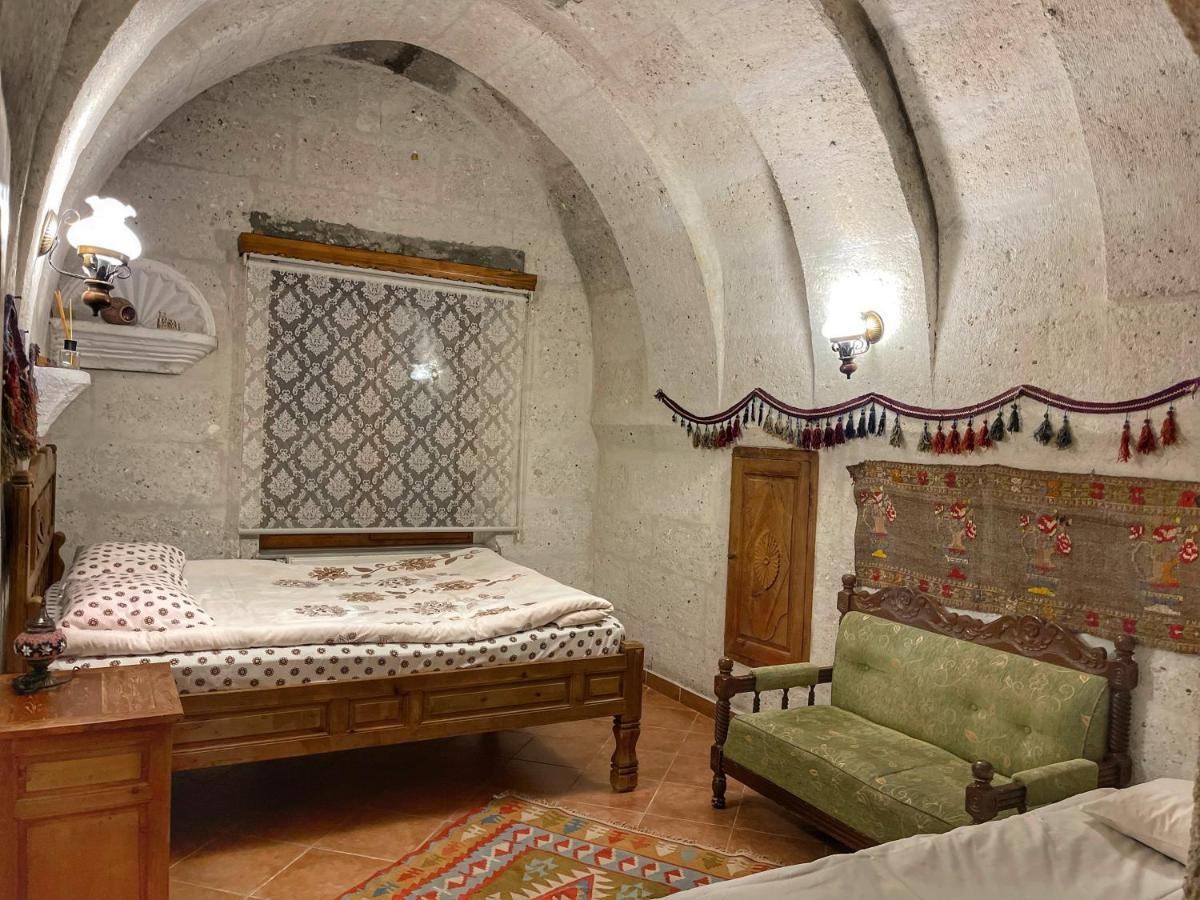 فندق أُتْشيسارفي  Anatolia Raymonde Cave House المظهر الخارجي الصورة